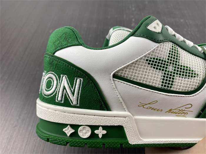 Luis Vitton Trainer Green 1A98V1