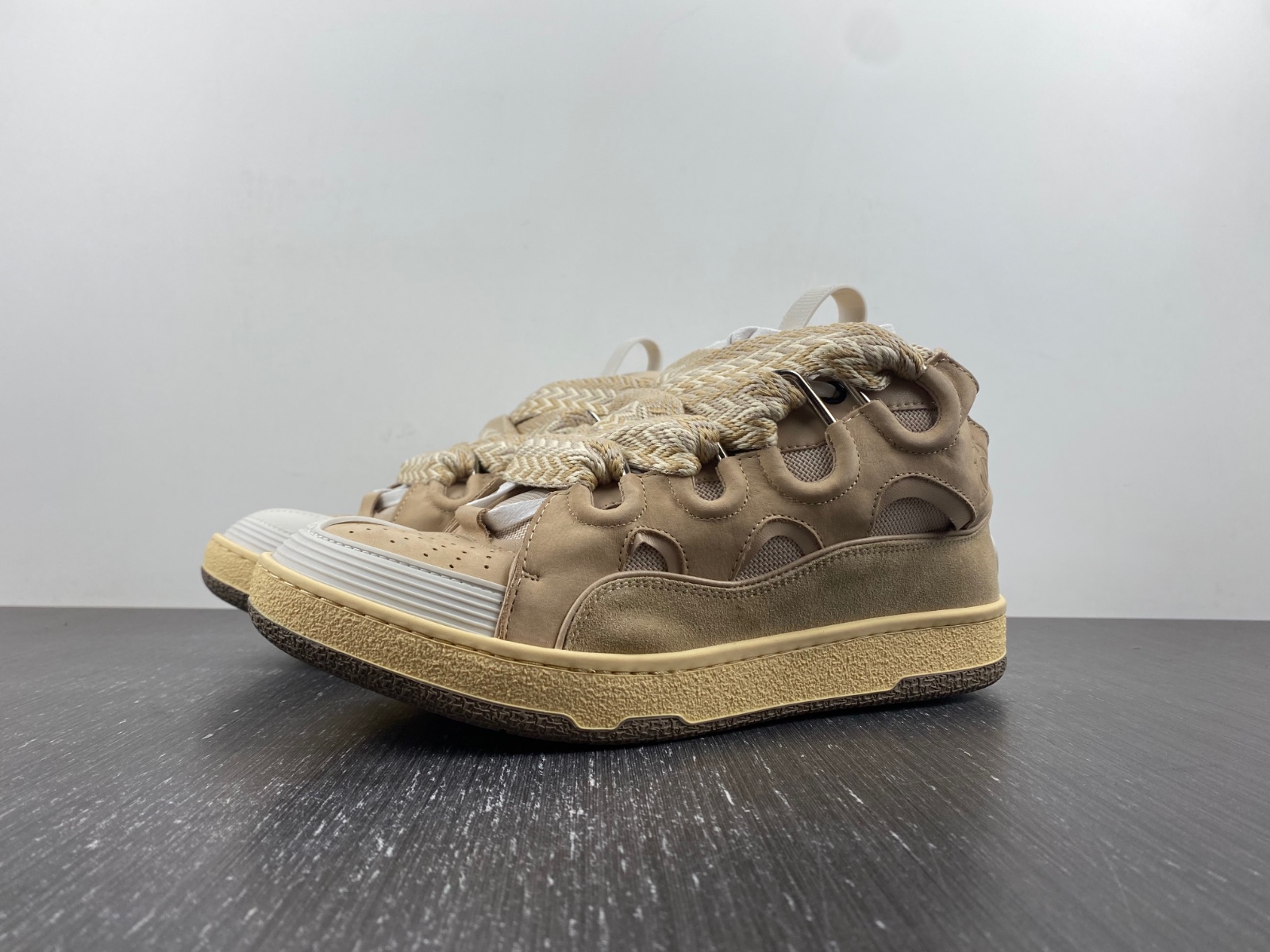 Lanvon Curb Sneaker Ecru FM-SKRK11-DRAG-E2202