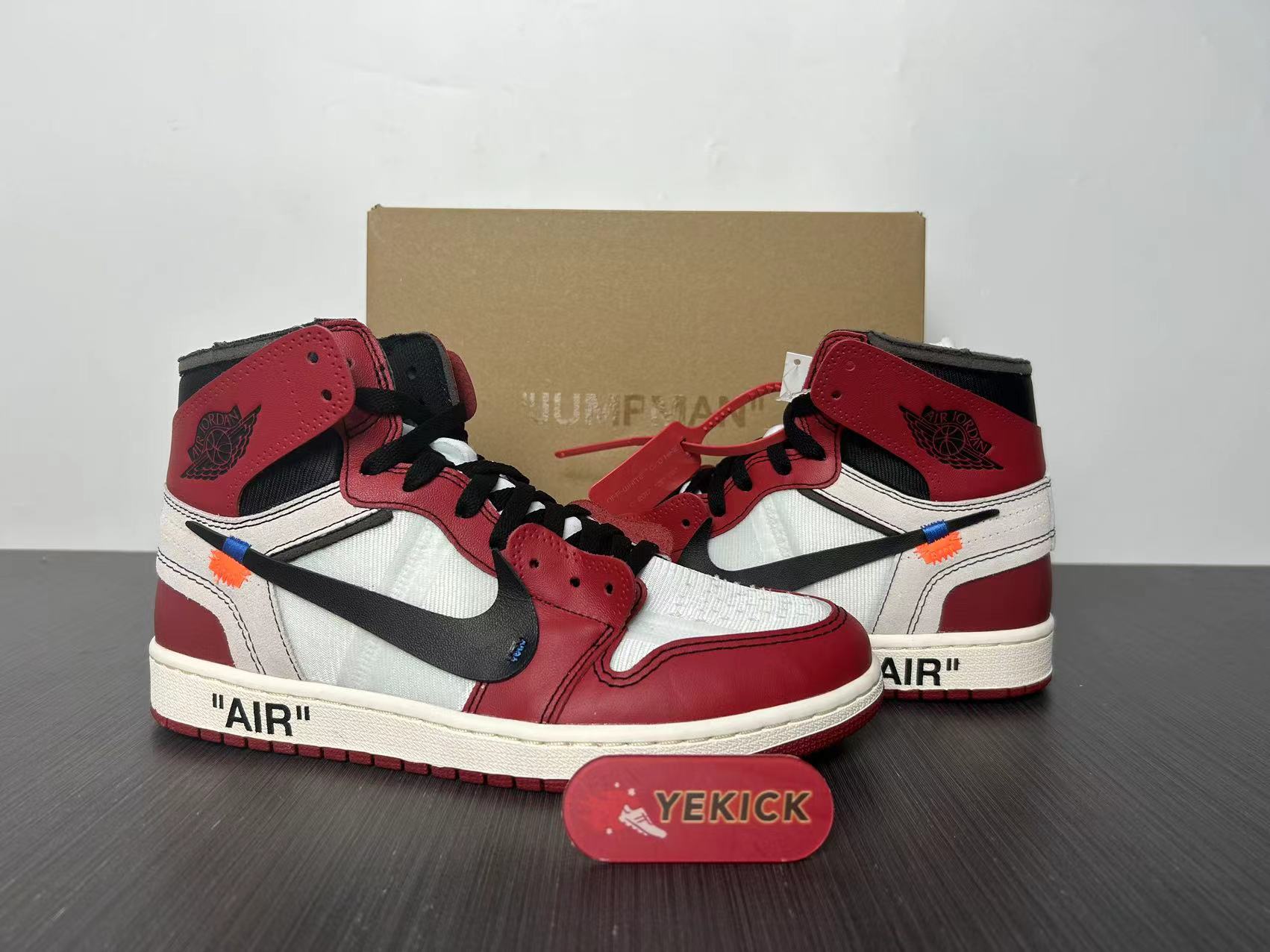 OFF-WHITE x Air Jordan 1