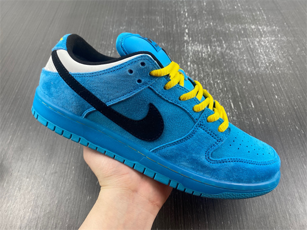 The Powerpuff Girls x Nike SB Dunk Low “Buttercup”
