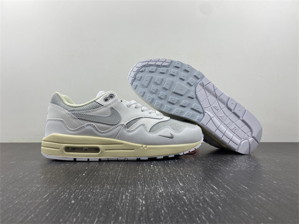 Nike Air Max 1 Patta Waves White
