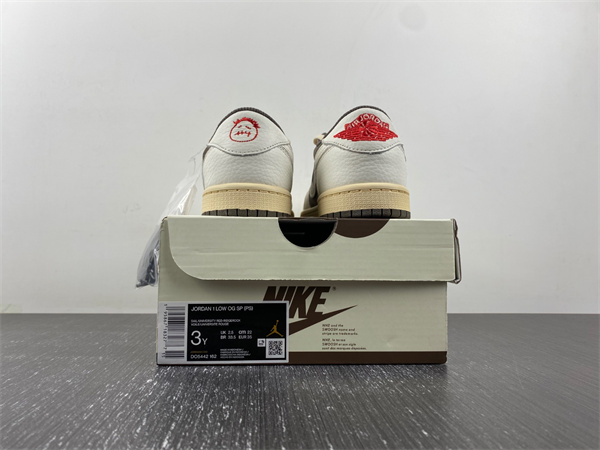 Travis Scott x Air Jordan 1 OG Low PS