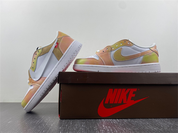Air Jordan 1 Low OW