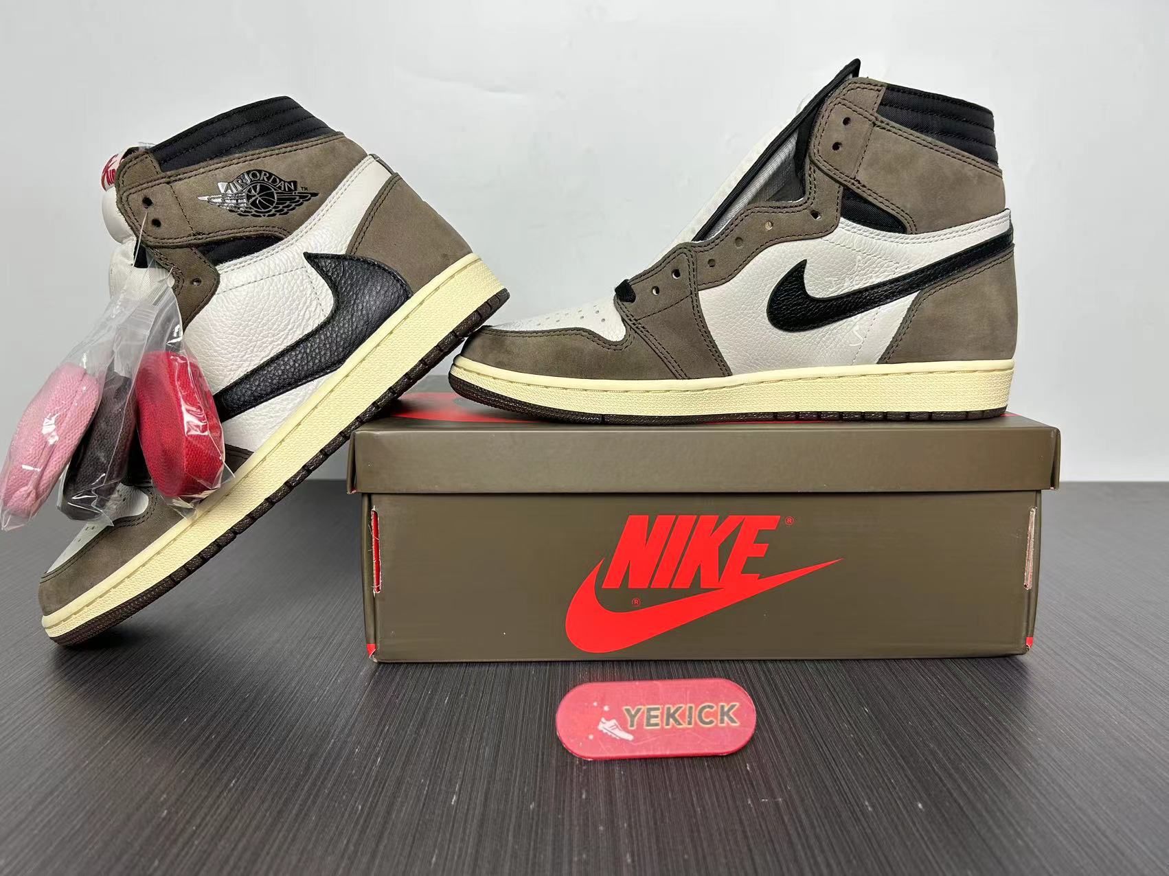 Jordan 1 Retro High OG SP