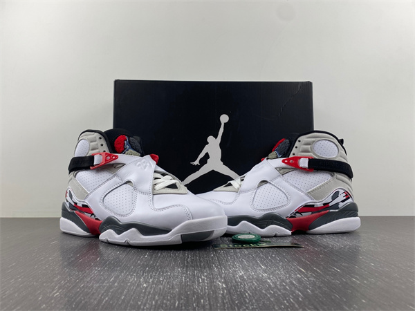 Jordan 8 Retro Bugs Bunny