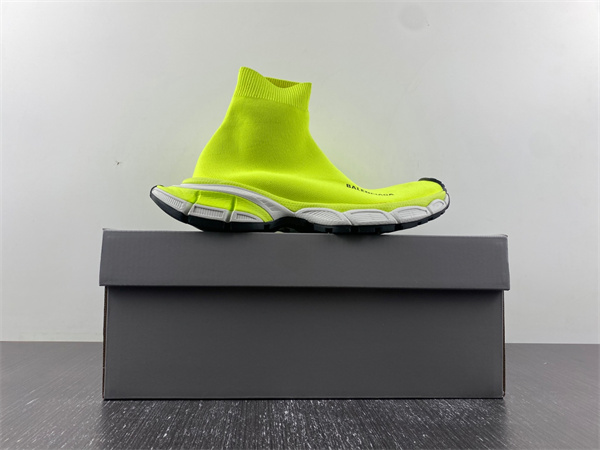 Ba*len*cia*ga 3xl sock