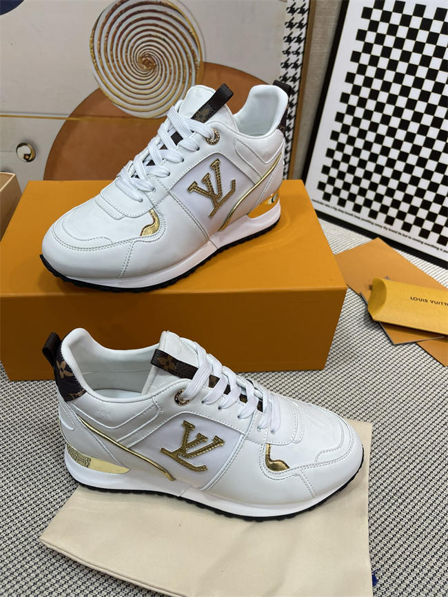 Lv Runner Sneaker 53