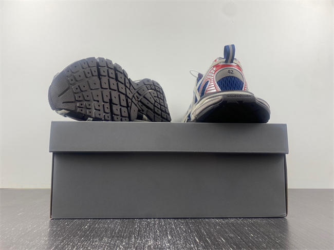 Ba*len*cia*ga phantom sneaker  778698 w3xll 0525