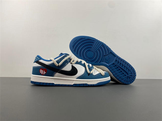 Nike Dunk Low DV0834-101