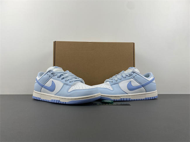 WMNS DUNK LOW NEXT NATURE 