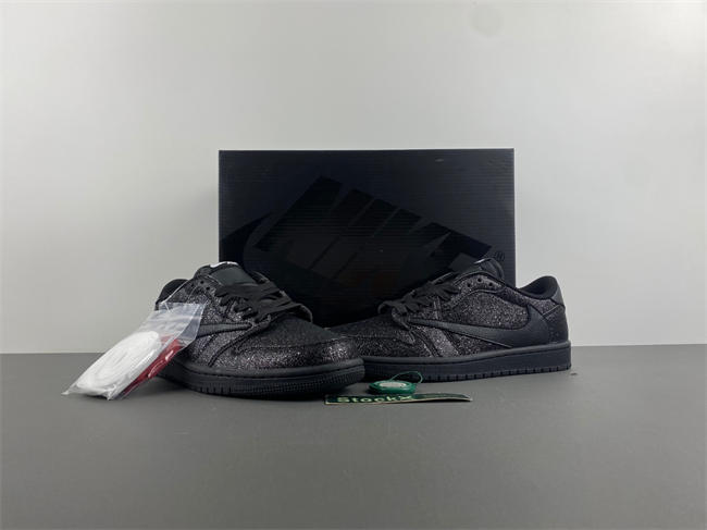 Travis Scott x Air Jordan 1 DM7866--282