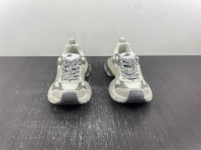 Ba*len*cia*ga 3xl 230  759692 w3xlh 1212