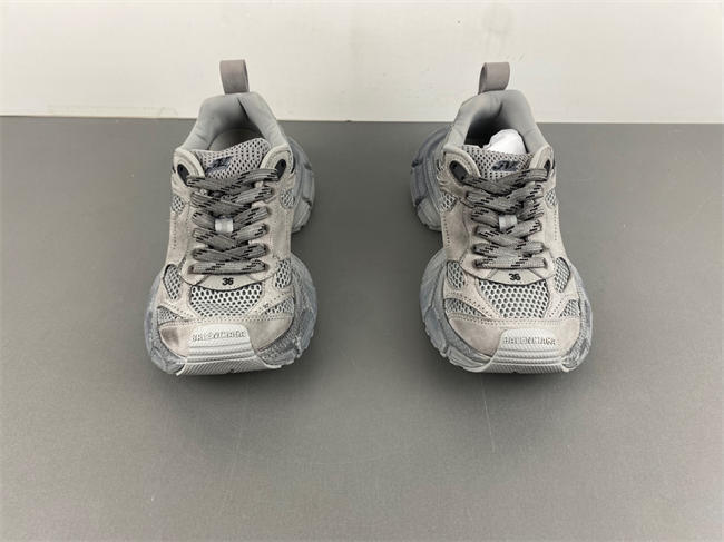 Ba*len*cia*ga 3xl 230  759693 w3xlh 0210