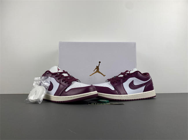Air Jordan 1 Low  DC0774-161