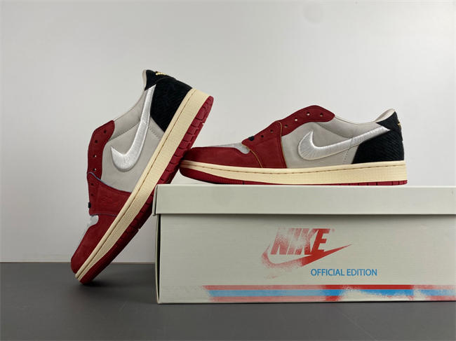 Trophy Room x Air Jordan 1 Low OG “Rookie Card: Home”  HV6157-100