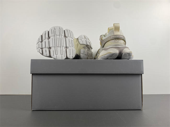 Ba*len*cia*ga cargo 23ss 231 785754 w2mv1 1160