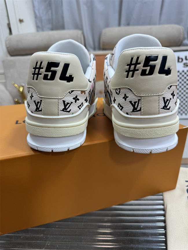 Lv Trainer Sneaker