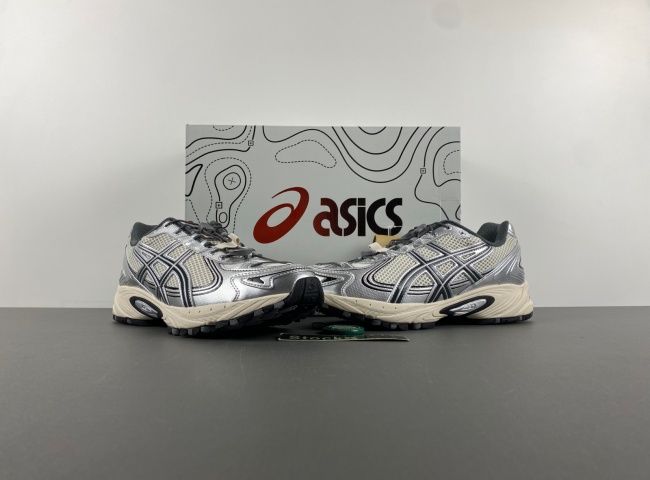 As*ic*s gel-kahana tr v4