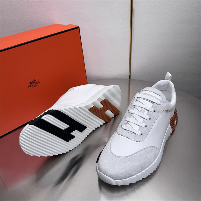 H**mes sneaker