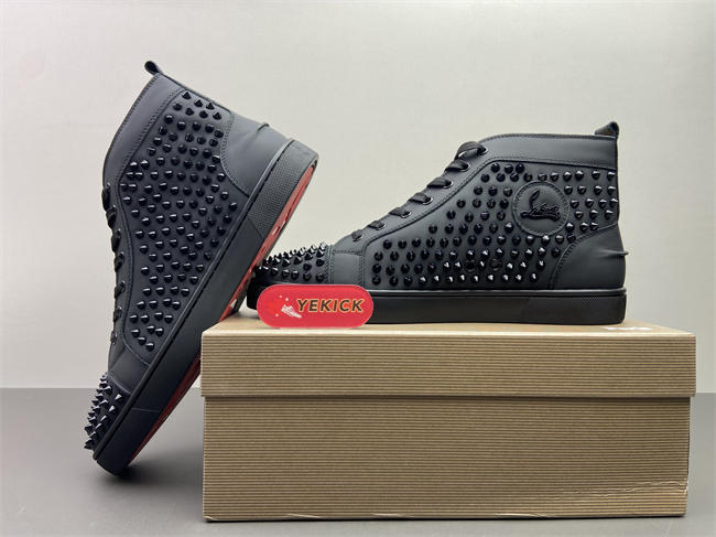Ch**an louboutin