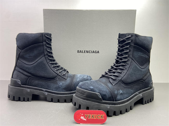Ba*len*cia*ga boot