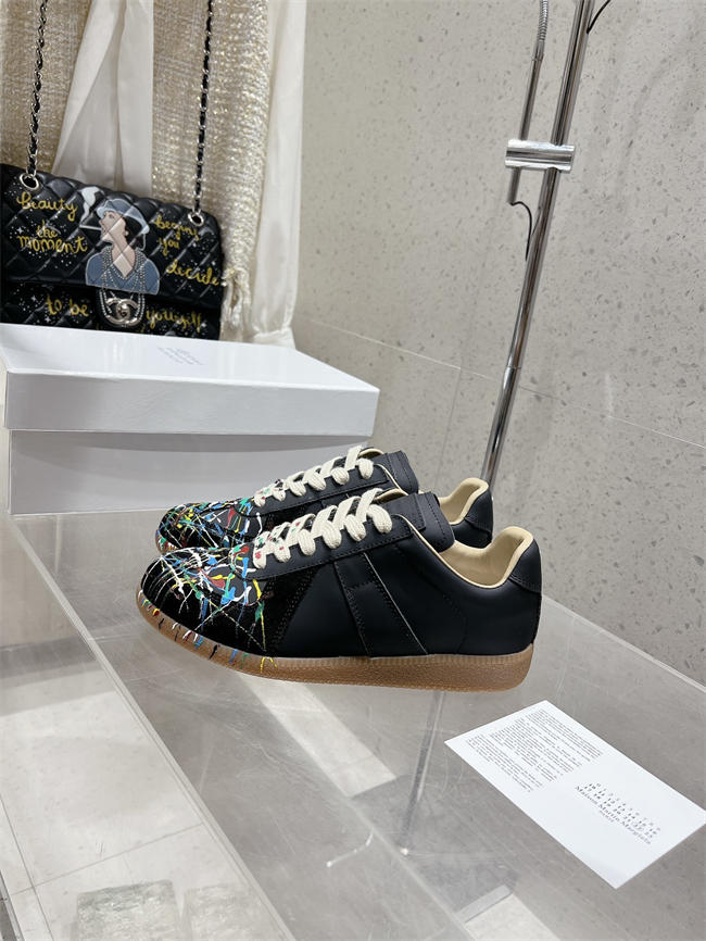 ma*s*n martin Ma*i*la sneaker