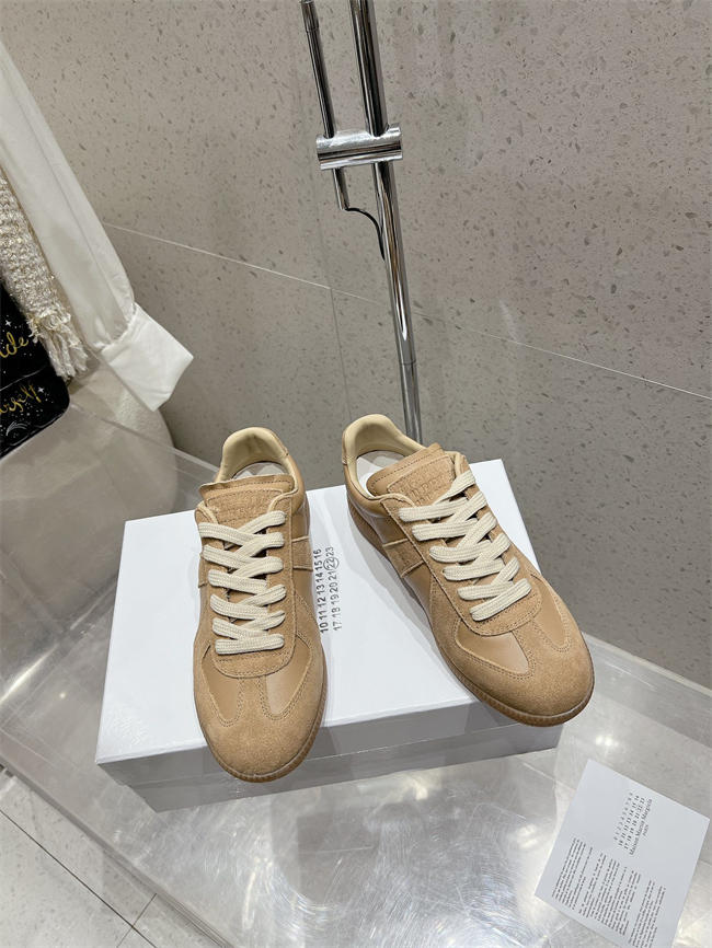 ma*s*n martin Ma*i*la sneaker