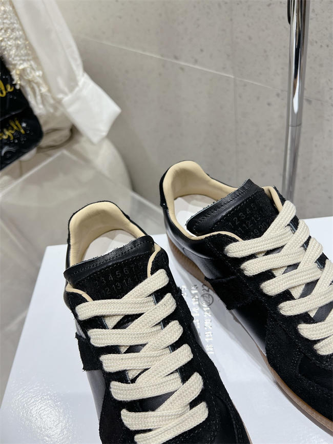 ma*s*n martin Ma*i*la sneaker