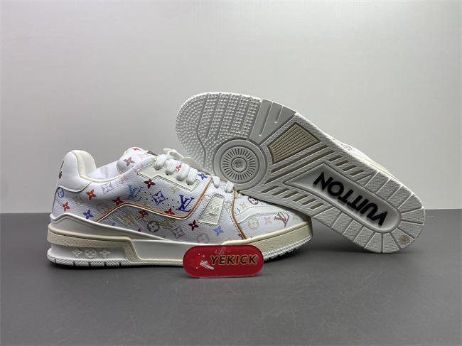 l0vis Vvtt0n lv trainer