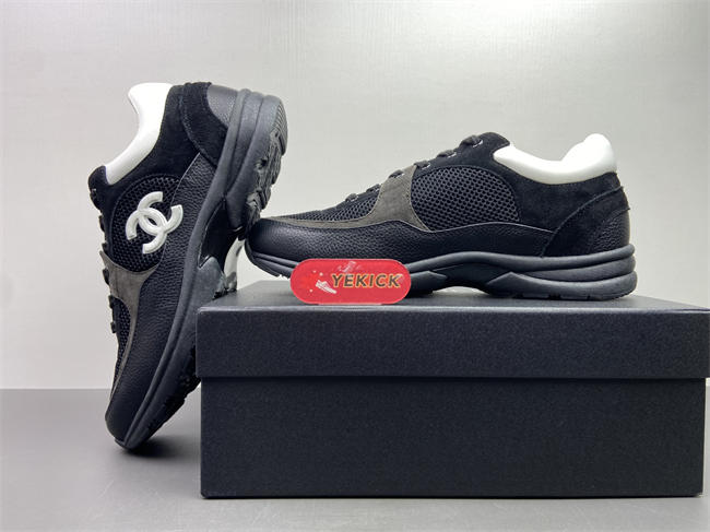 Ch**el sneakers