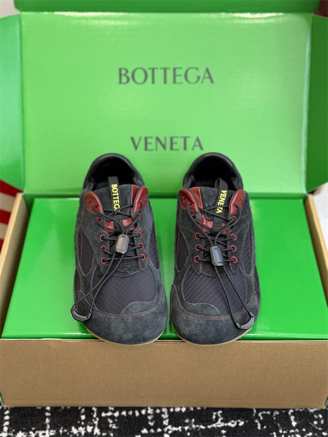 b0tt*ga Ven*ta sneaker
