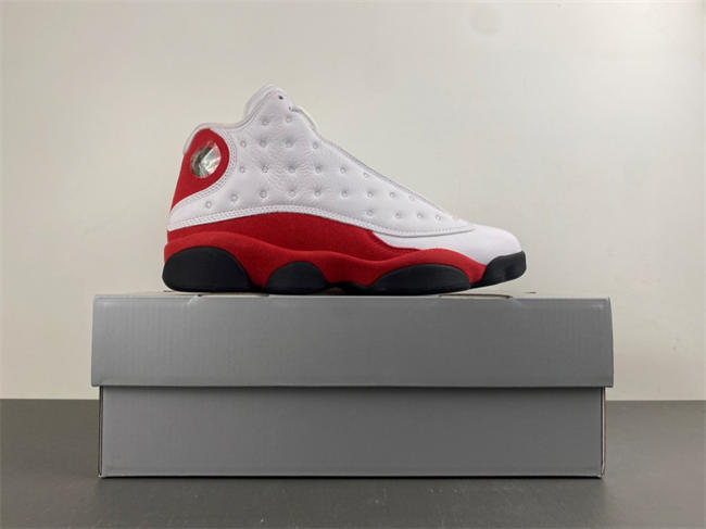 Air Jordan 13 Retro OG Chicago (2026) 414571-102