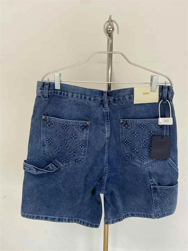 LV SHORTS