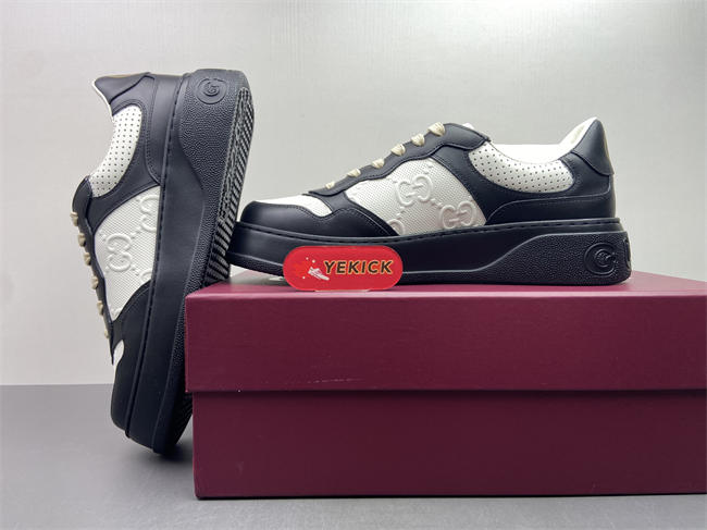 Gvc*1 sneaker