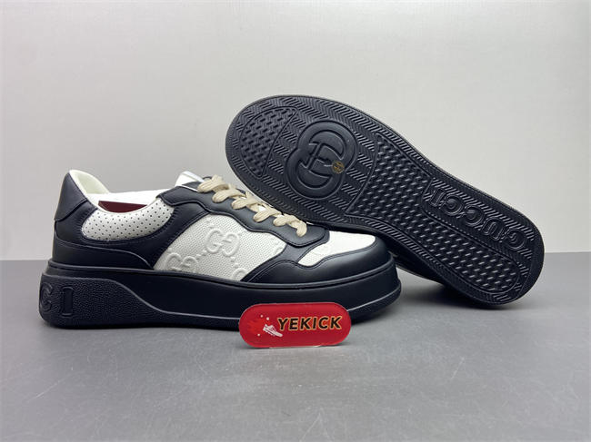 Gvc*1 sneaker