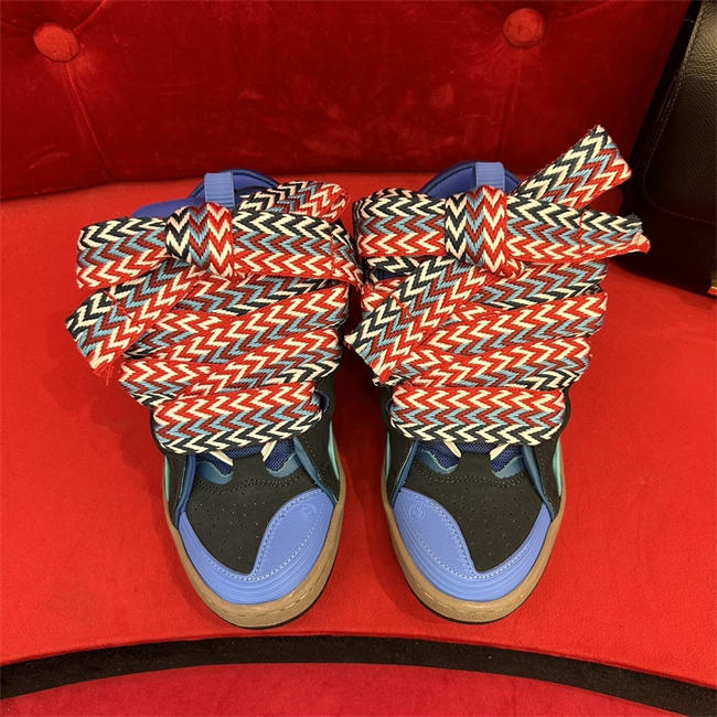 Lanu1n curb sneaker