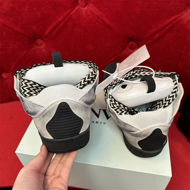 Lanu1n curb sneaker