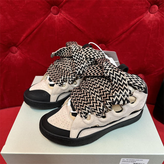 Lanu1n curb sneaker