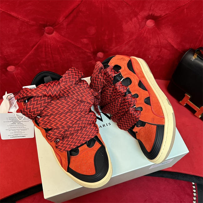 Lanu1n curb sneaker