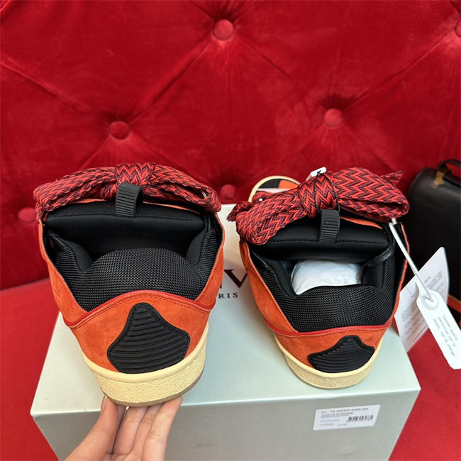 Lanu1n curb sneaker