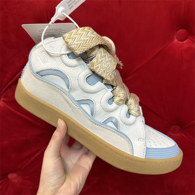 Lanu1n curb sneaker
