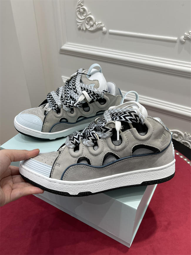 Lanu1n curb sneaker