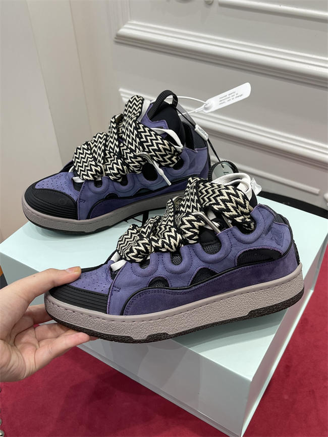 Lanu1n curb sneaker