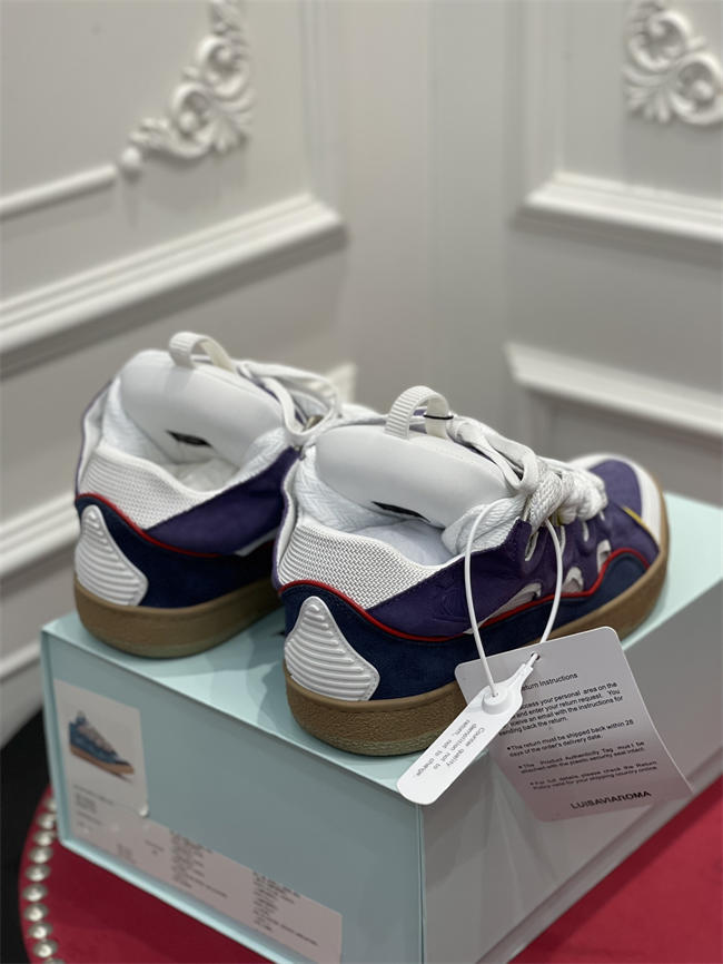 Lanu1n curb sneaker