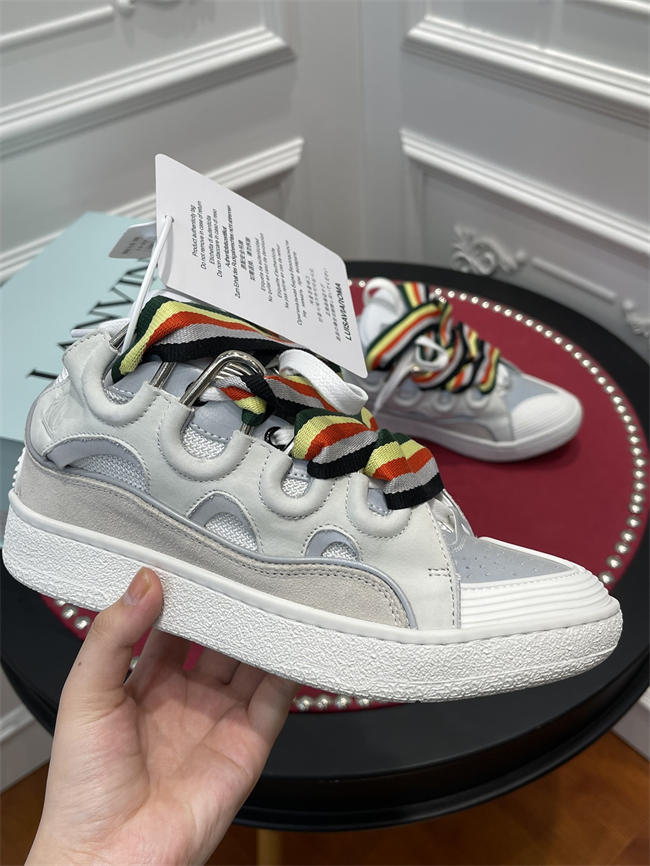 Lanu1n curb sneaker