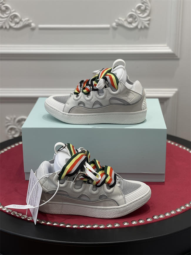 Lanu1n curb sneaker