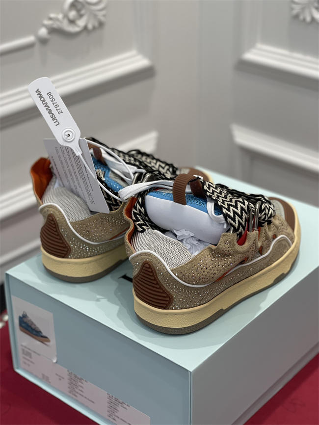 Lanu1n curb sneaker