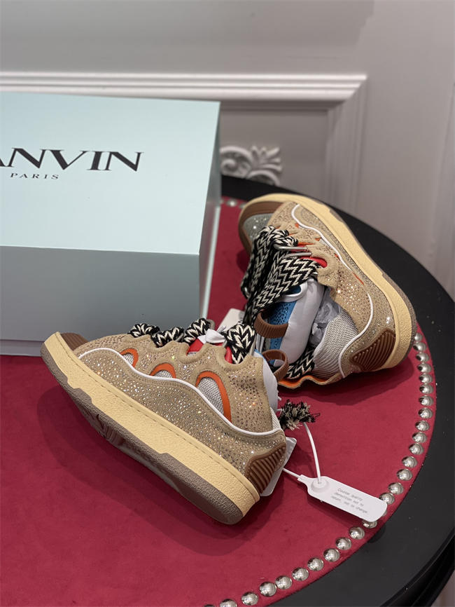 Lanu1n curb sneaker