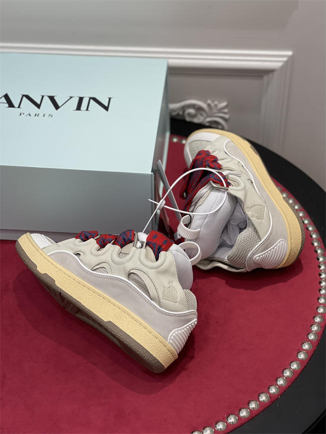 Lanu1n curb sneaker