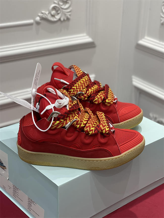 Lanu1n curb sneaker